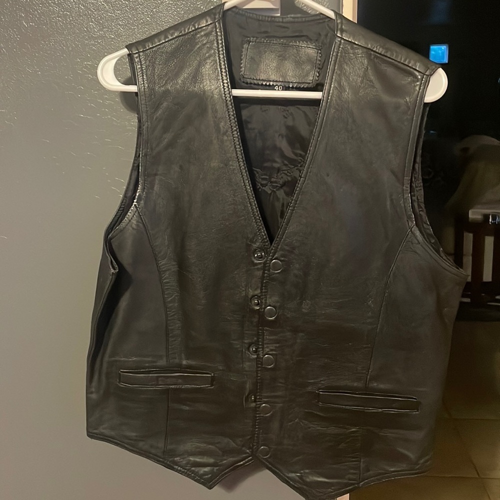 Women’s Leather Vest